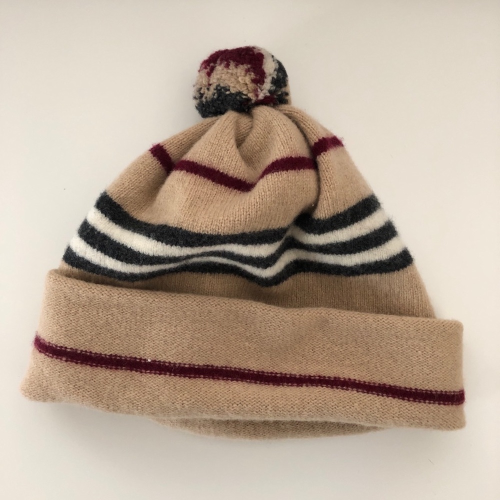 SOLD!!! ♥️Burberry Ski hat